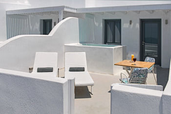 Aura Suites อิเมโรวิยอน ภายนอก รูปภาพ